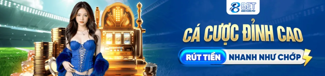Sân vận động bóng đá với khán giả hò reo và logo lc79b trang chủ, thể hiện không khí cá cược thể thao sôi động